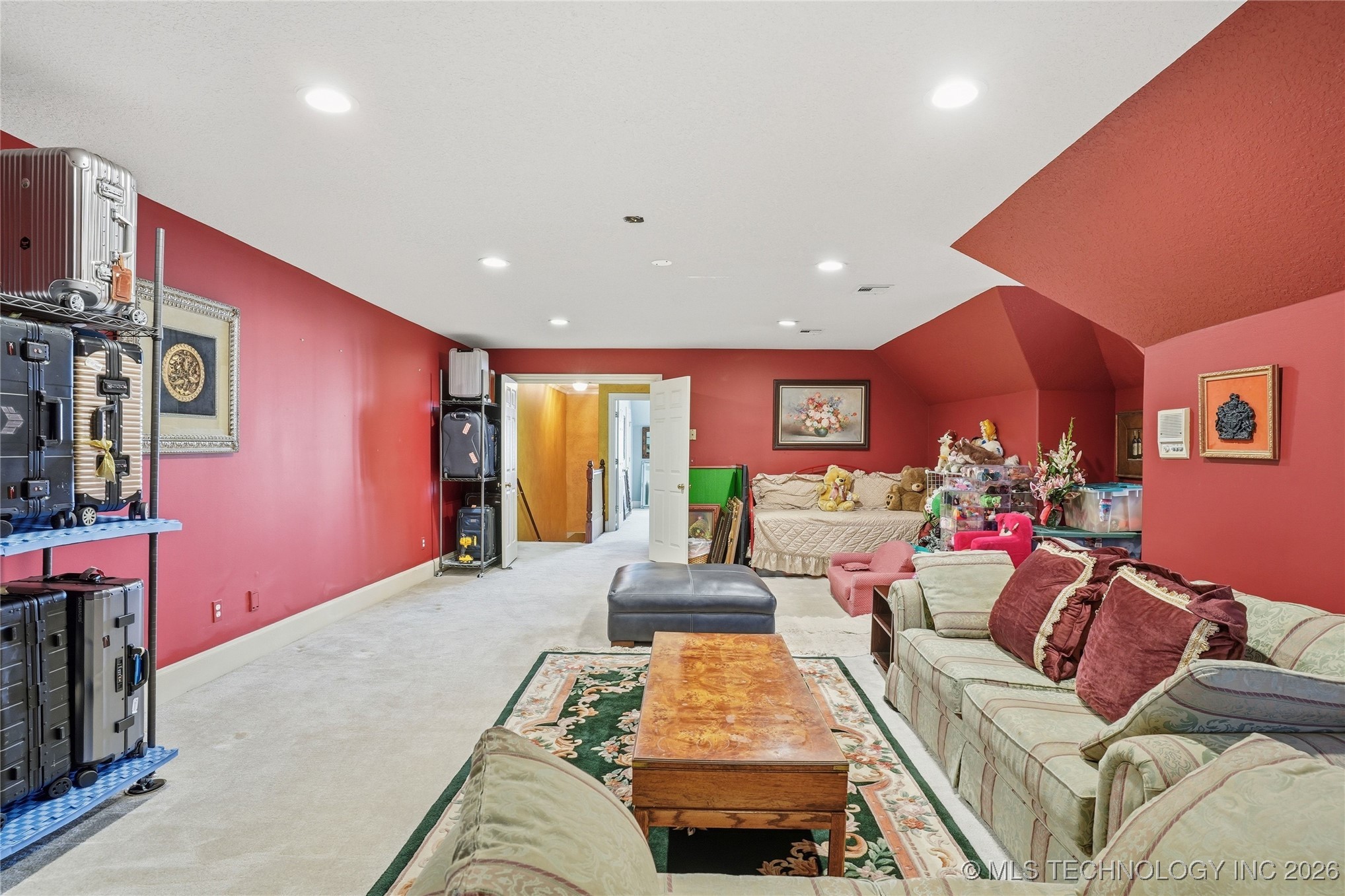 8626 S Florence Avenue Property Photo 87