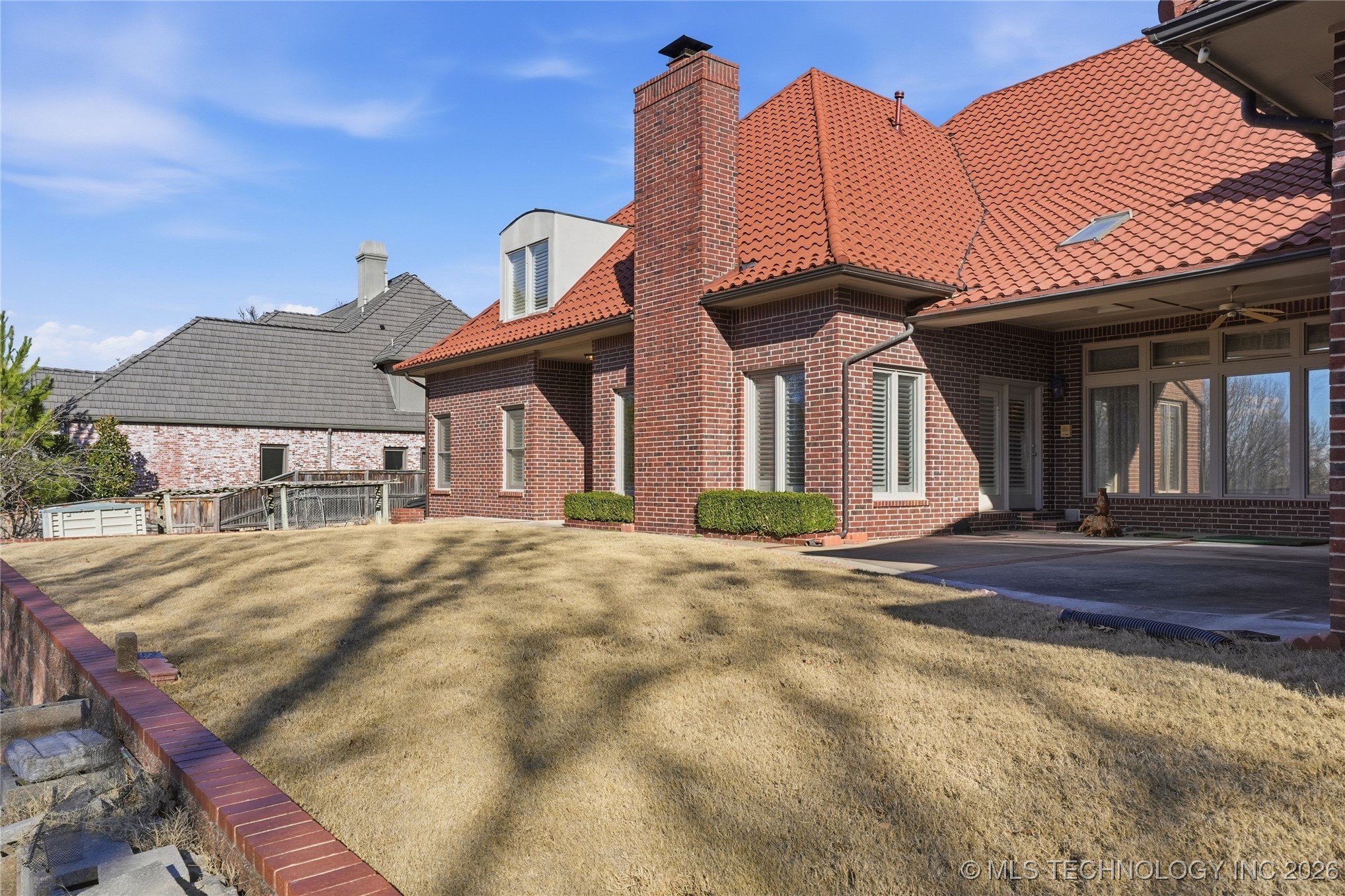 8626 S Florence Avenue Property Photo 94