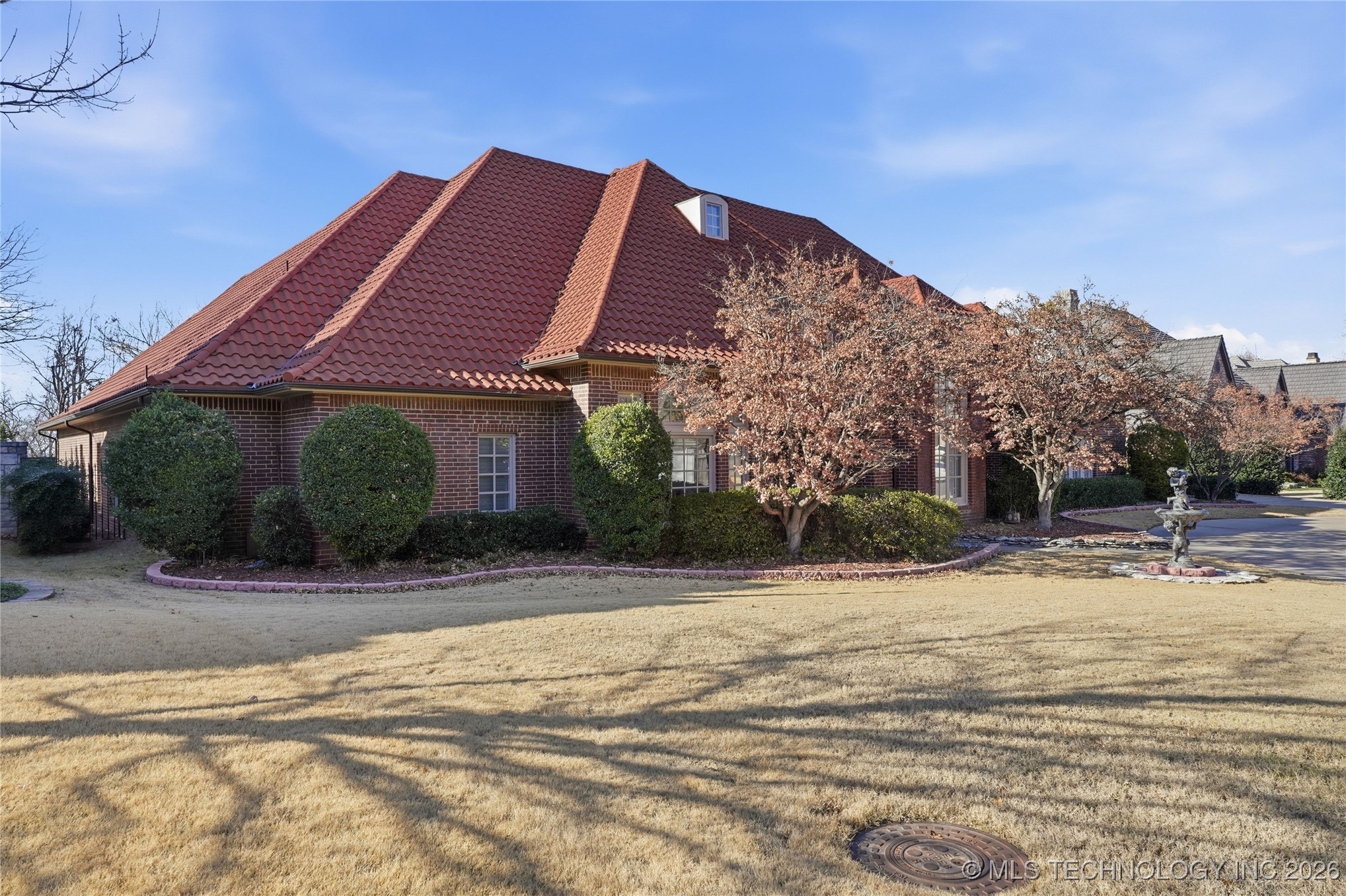8626 S Florence Avenue Property Photo 96