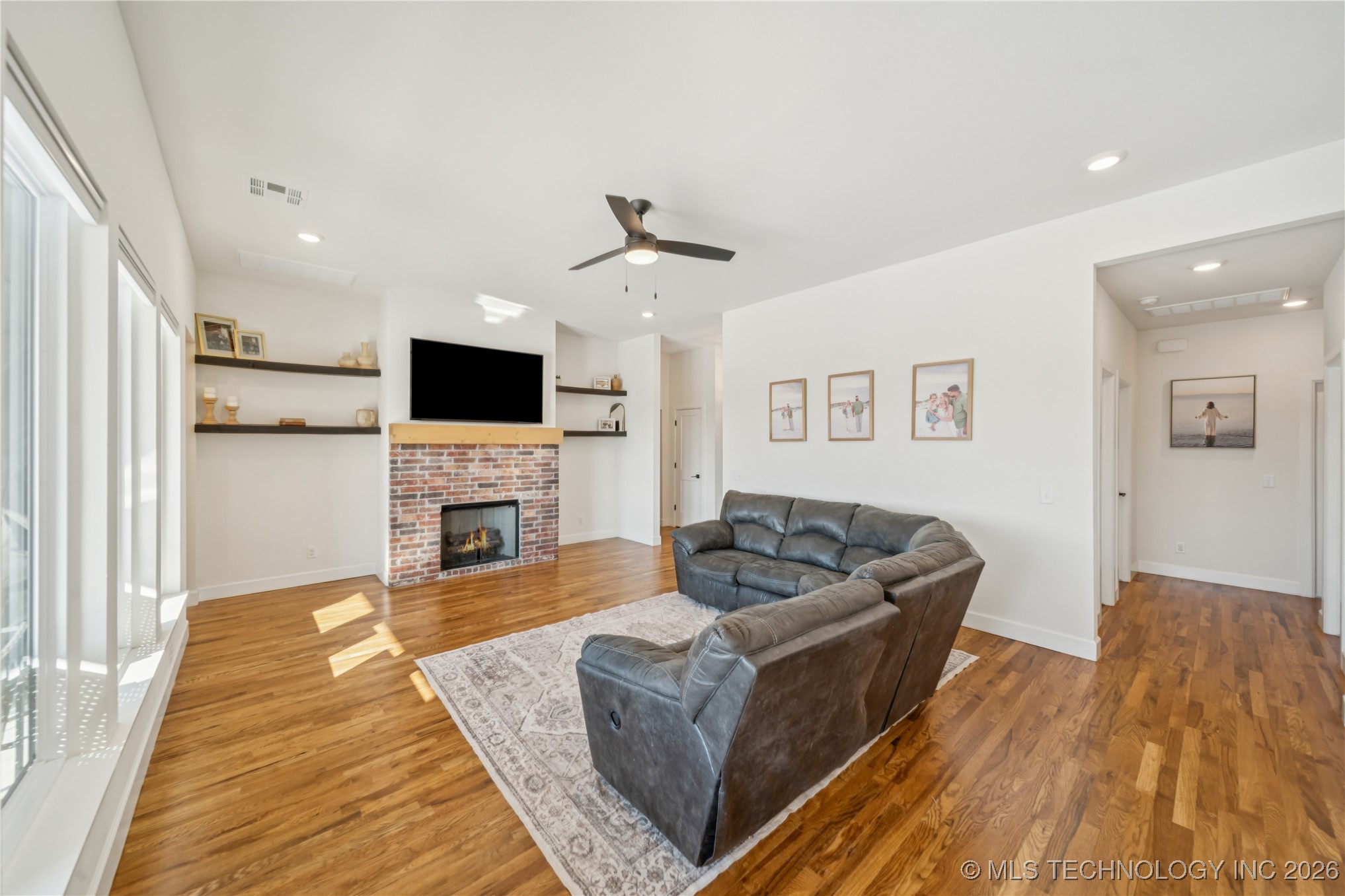 27712 E 107th Street S Property Photo 7