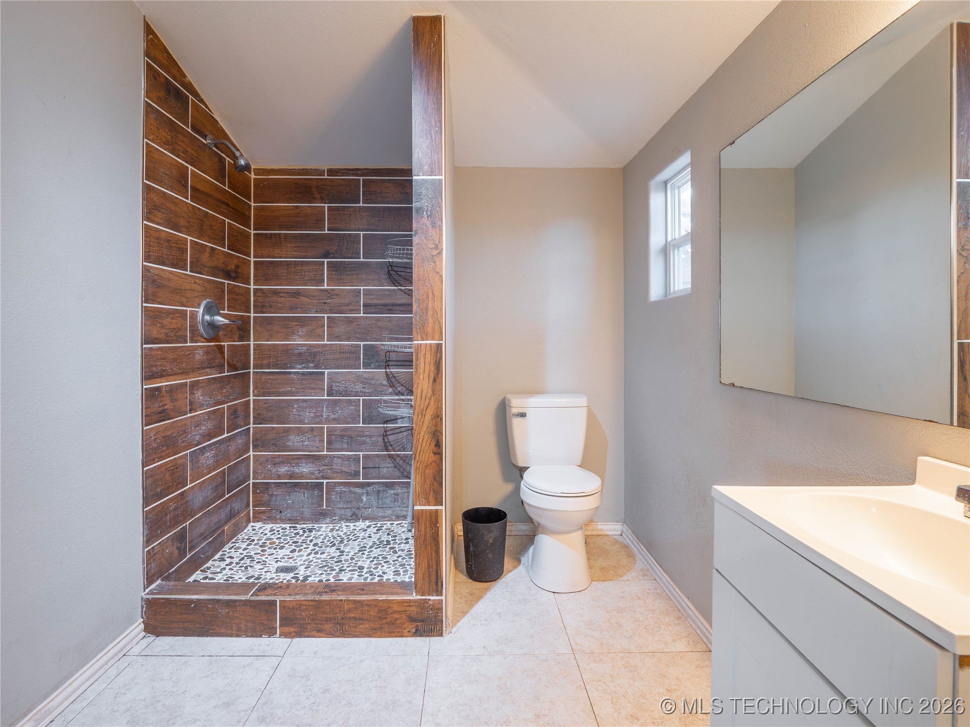 3310 S Main Street Property Photo 11