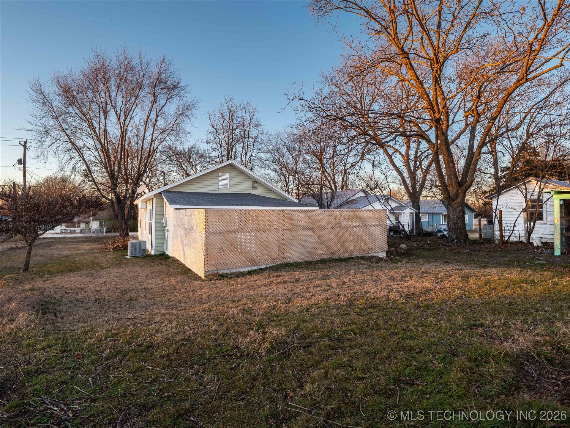 3310 S Main Street Property Photo 31