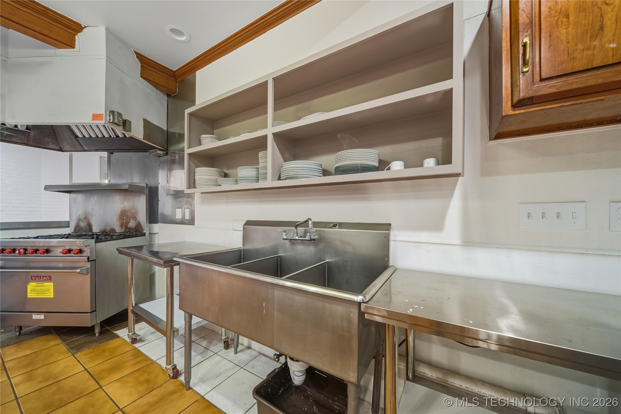 38009 Us Hwy 75 Property Photo 17