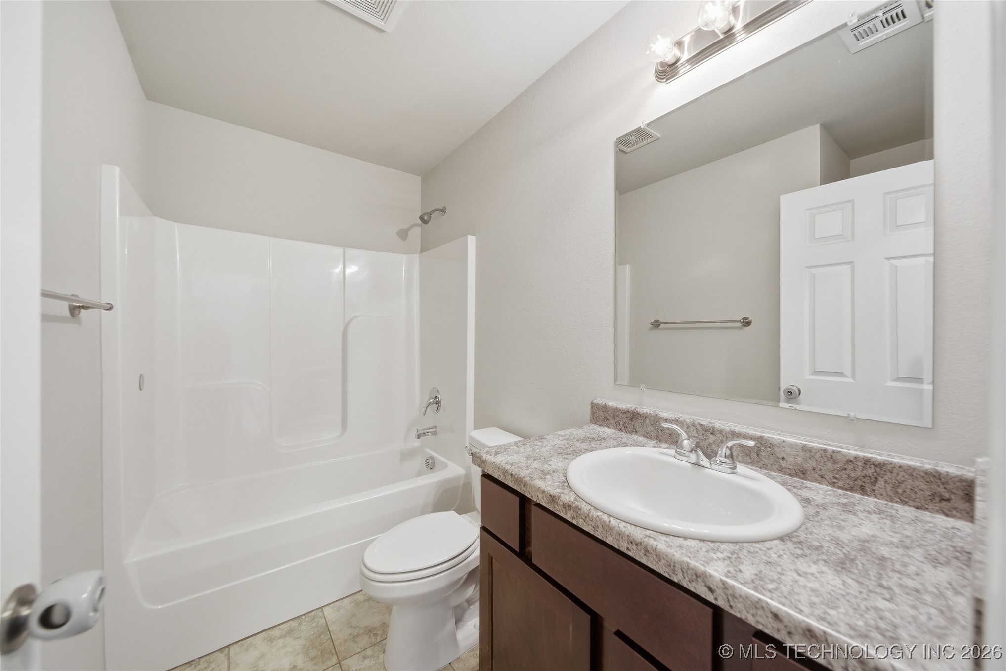 24878 E 93rd Court S Property Photo 10