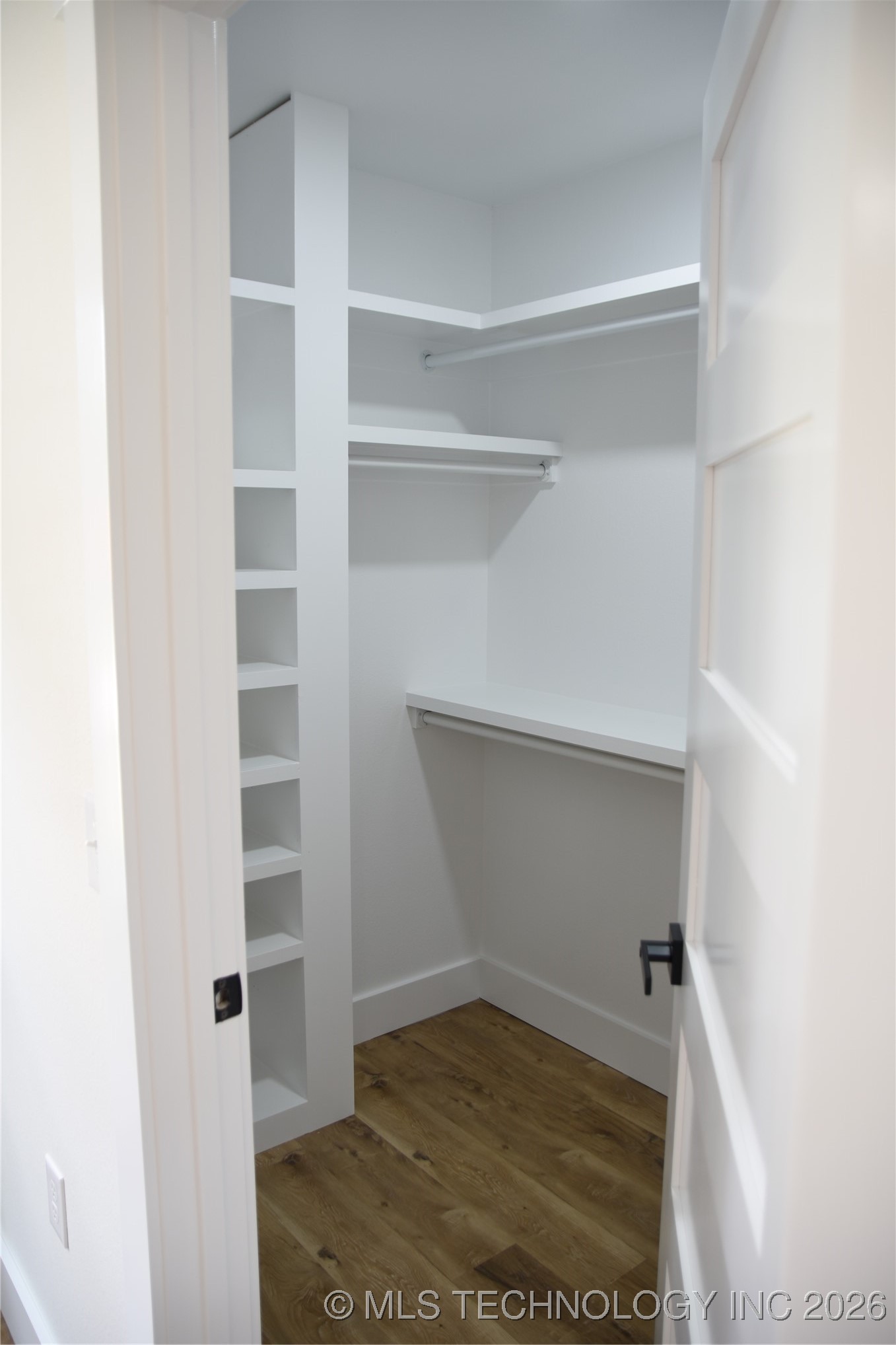 37094 S Cliff Crest Drive Property Photo 28