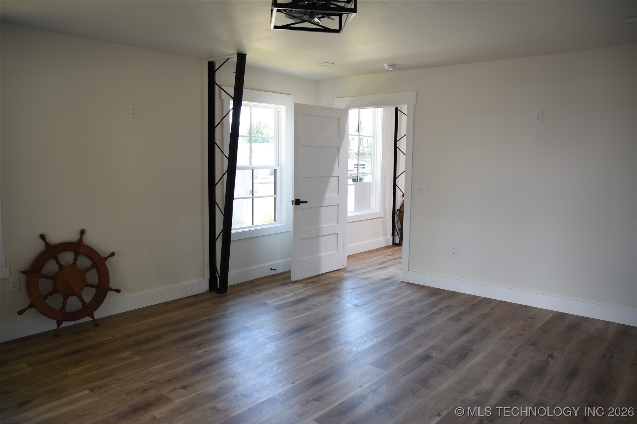 37094 S Cliff Crest Drive Property Photo 34