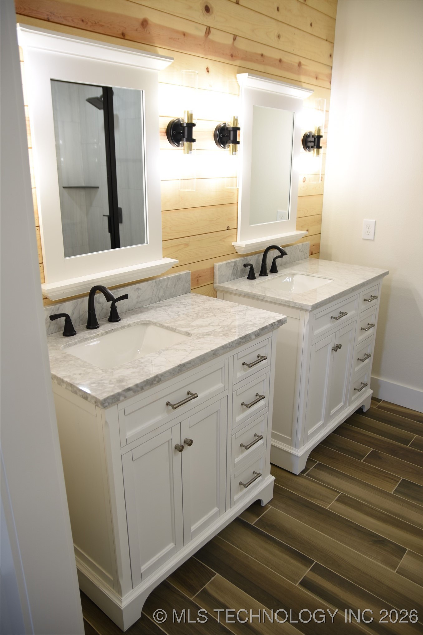 37094 S Cliff Crest Drive Property Photo 39