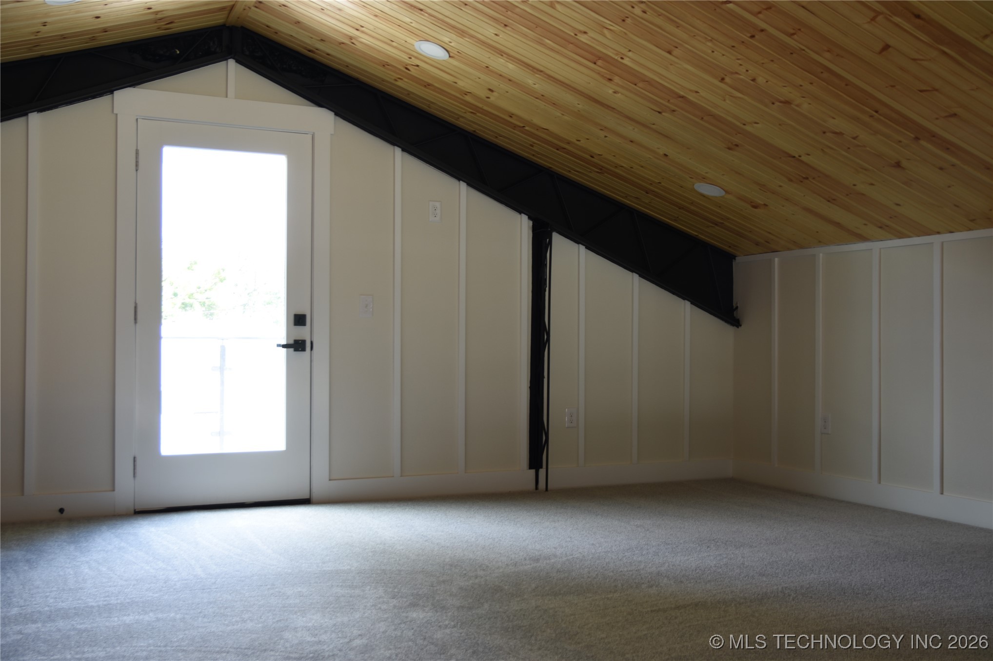 37094 S Cliff Crest Drive Property Photo 45