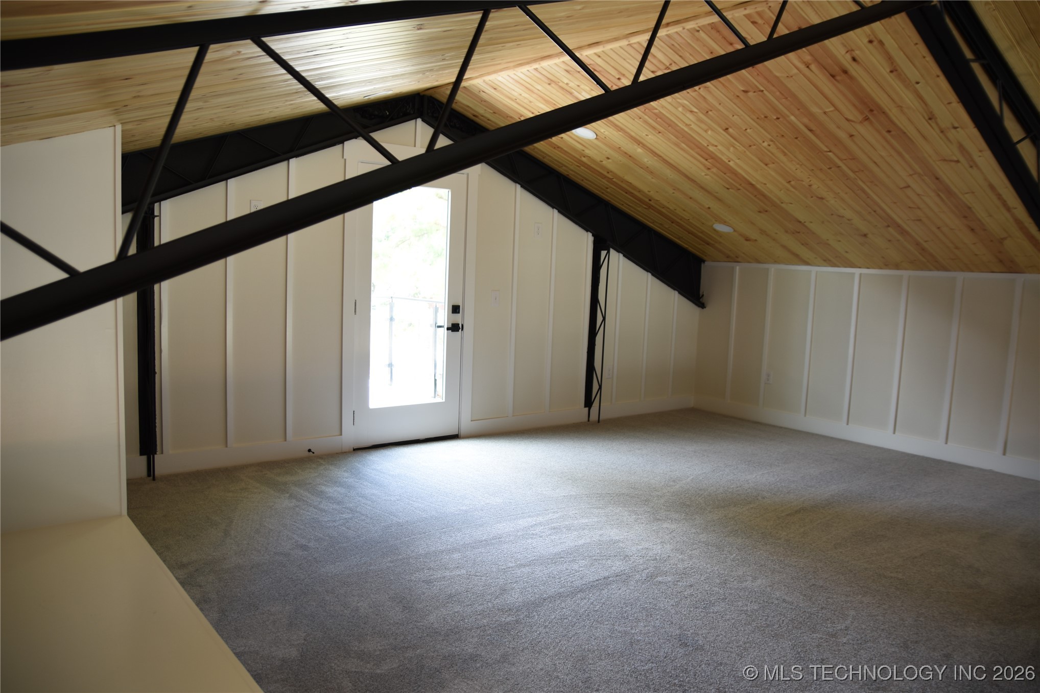 37094 S Cliff Crest Drive Property Photo 47