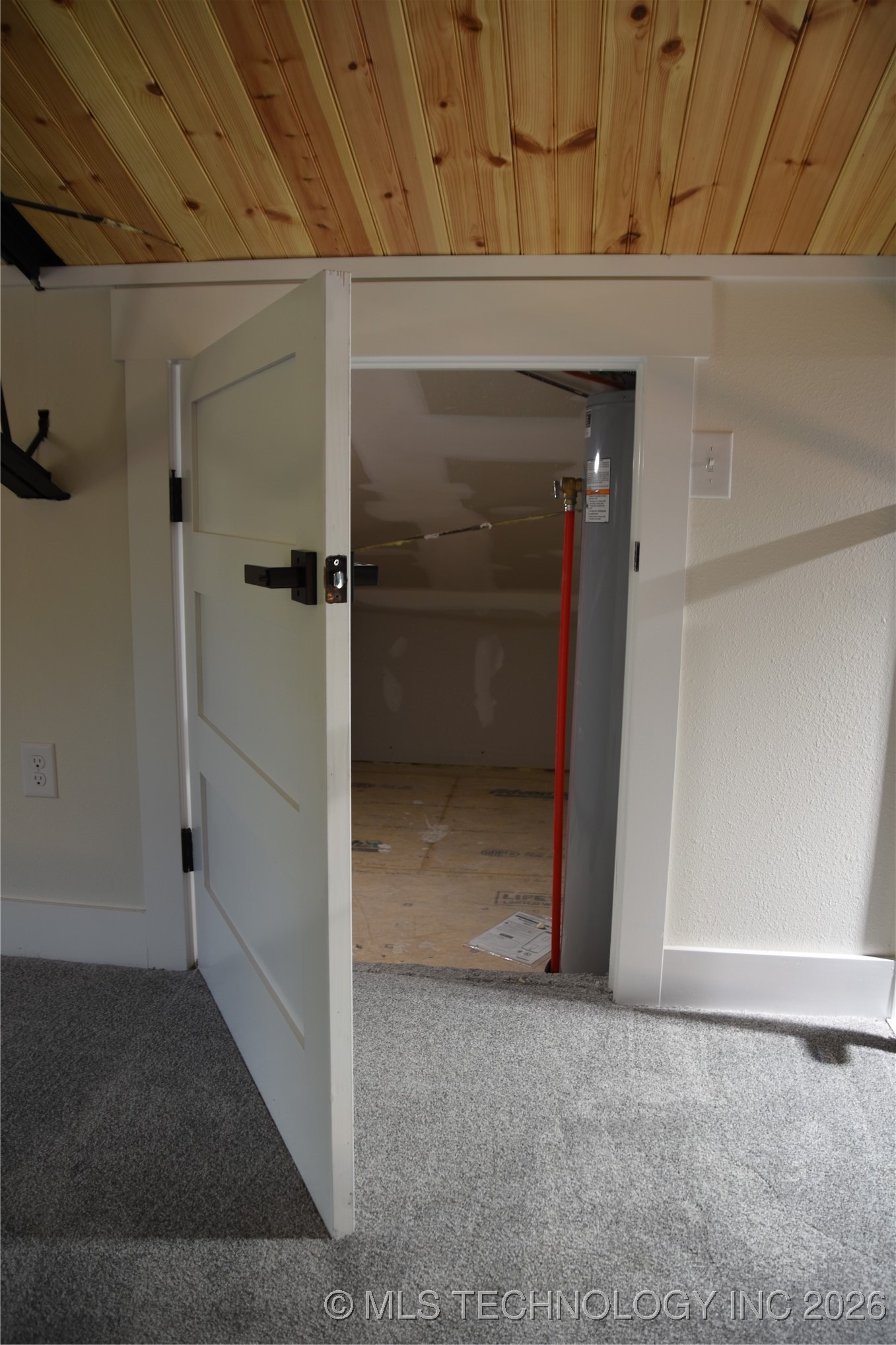 37094 S Cliff Crest Drive Property Photo 48