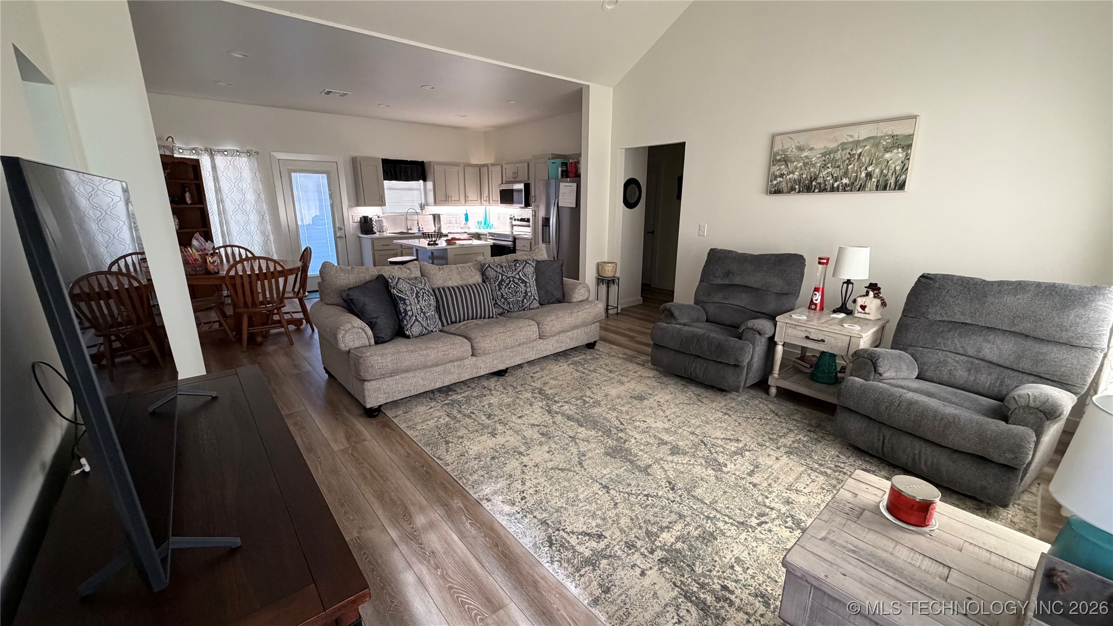 4082 W Highland Park Drive Property Photo 3