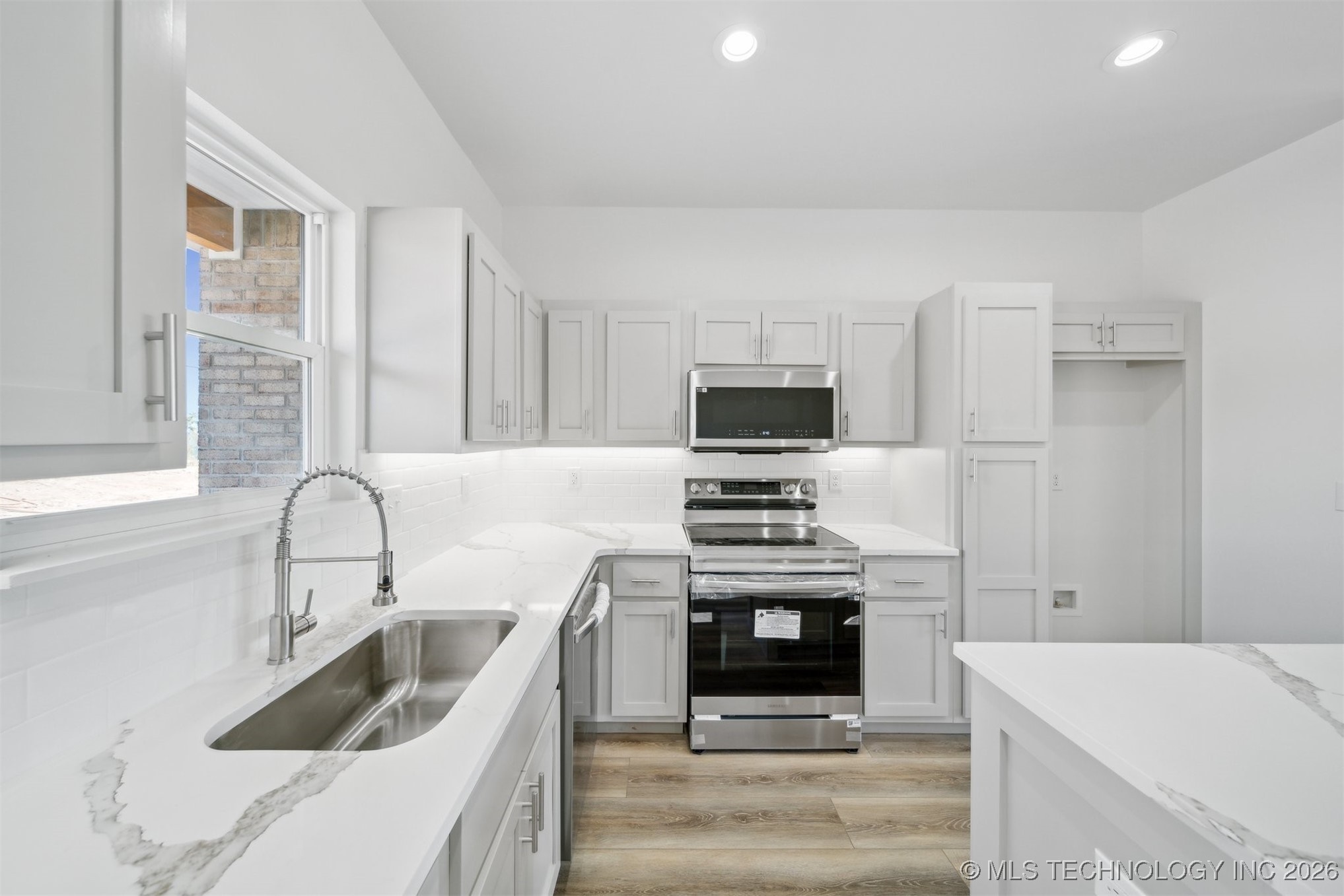 4082 W Highland Park Drive Property Photo 12