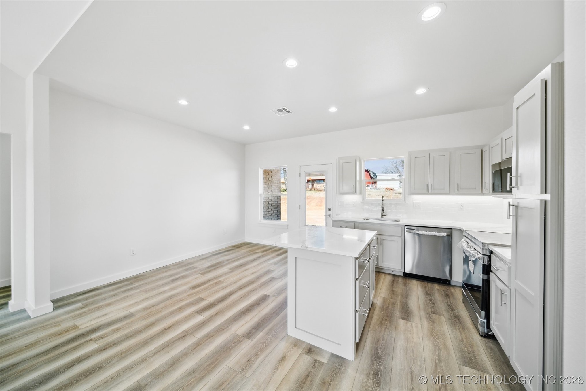 4082 W Highland Park Drive Property Photo 14