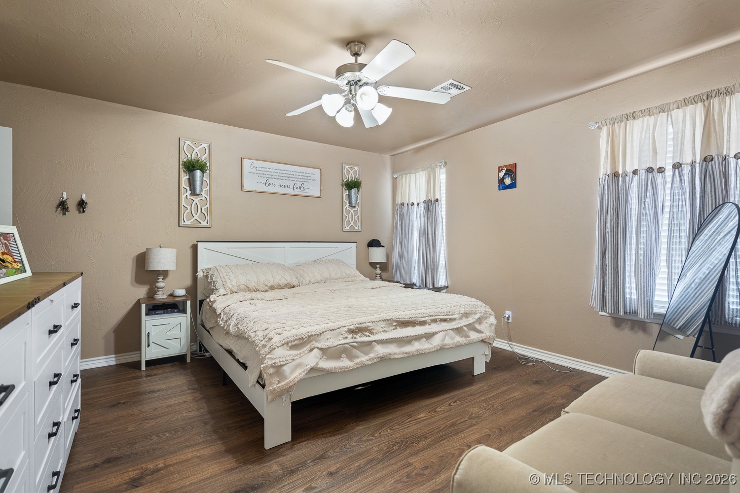 4627 Lakeshore Drive Property Photo 16