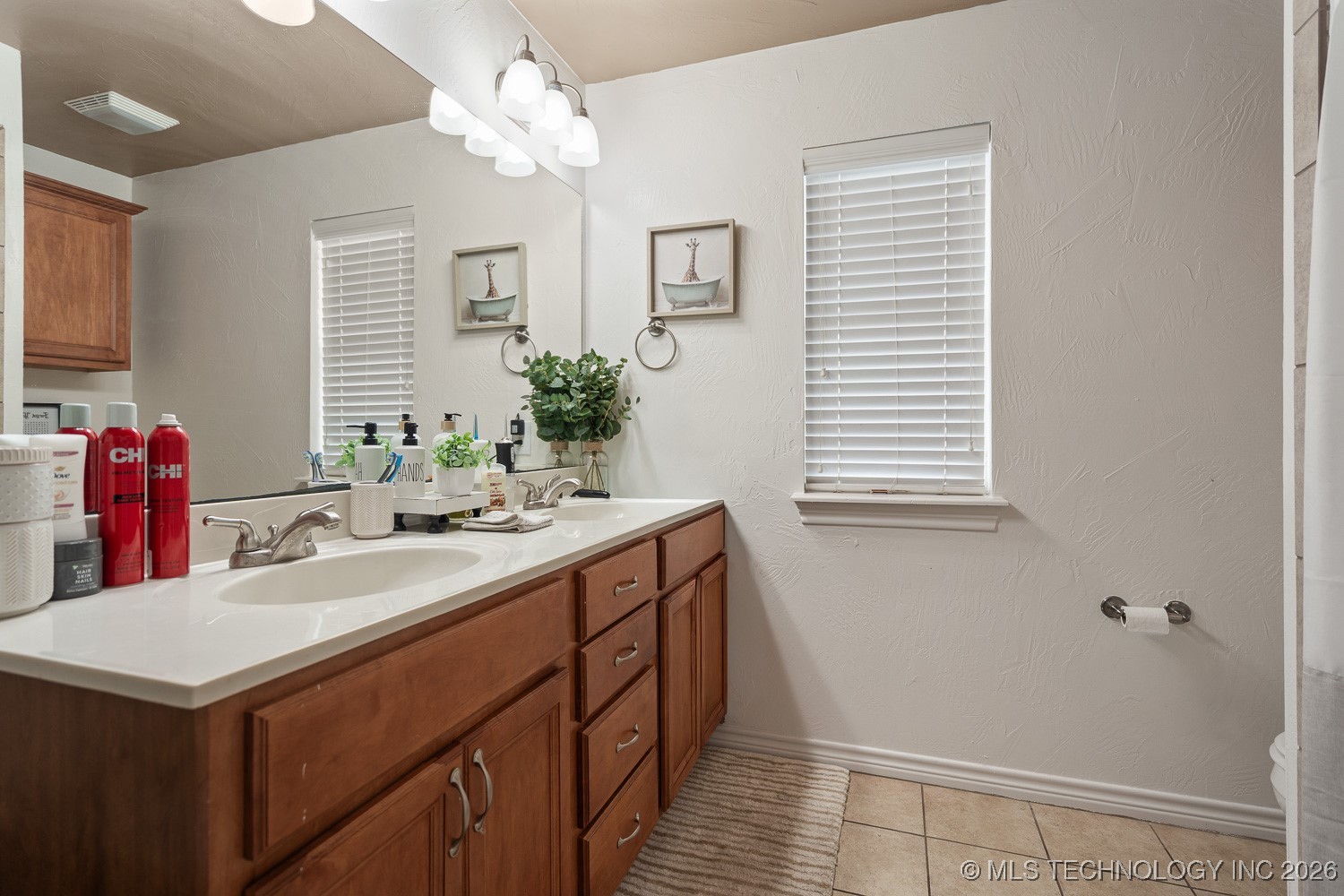 4627 Lakeshore Drive Property Photo 18