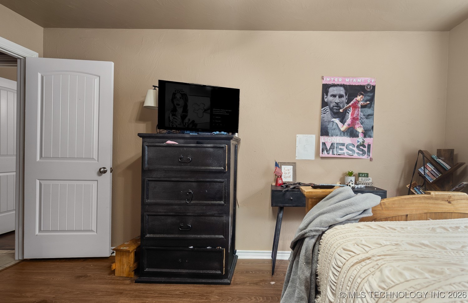 4627 Lakeshore Drive Property Photo 25