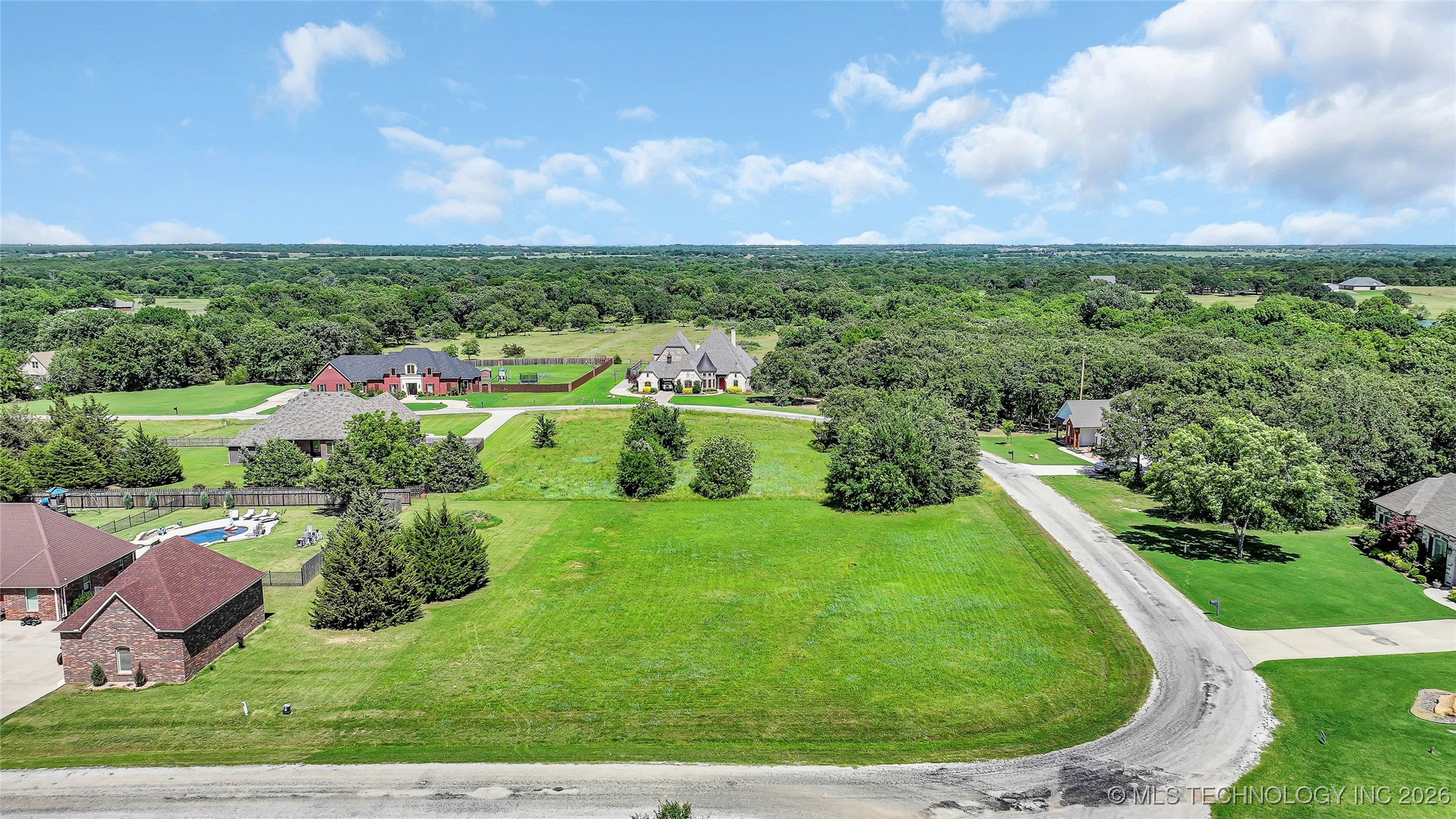 473 Tuscan Property Photo 2