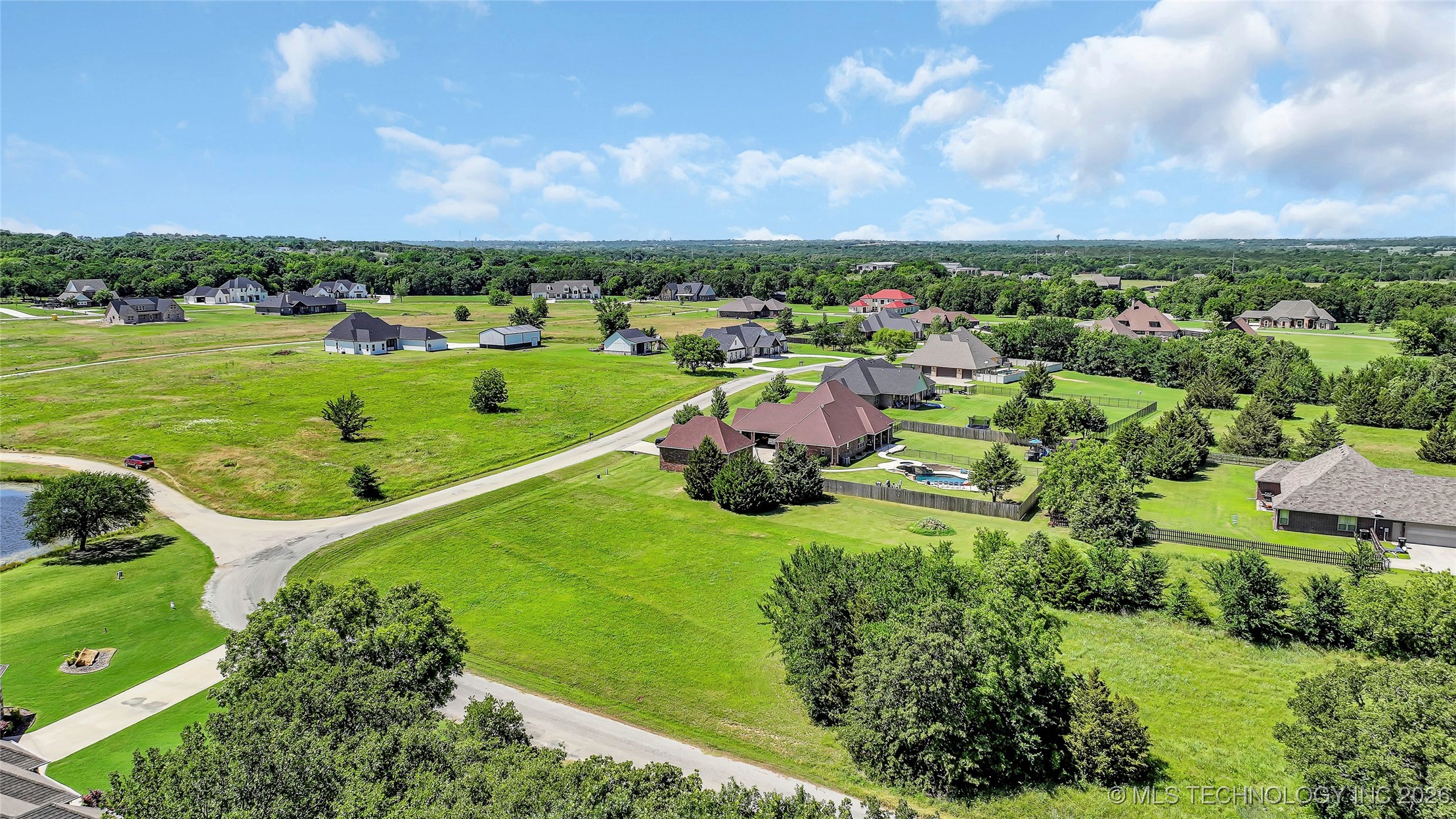 473 Tuscan Property Photo 4