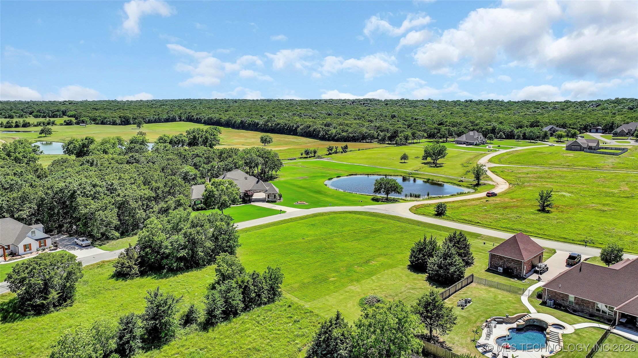 473 Tuscan Property Photo 6