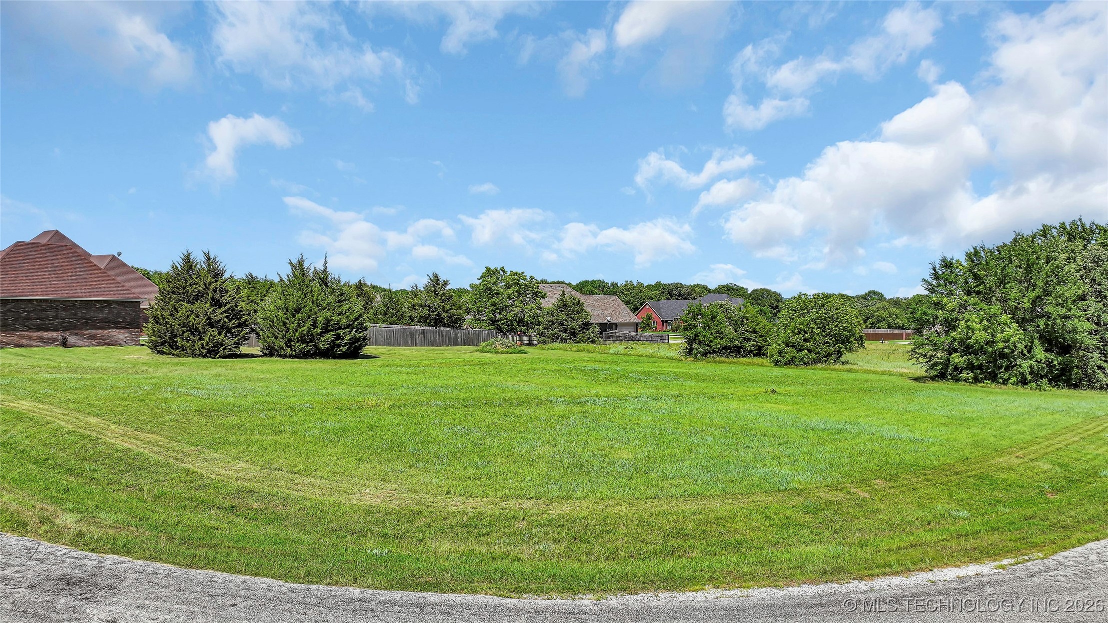 473 Tuscan Property Photo 10