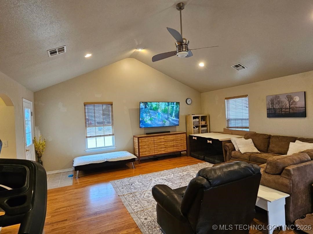 11016 N 160th East East Avenue Property Photo 13