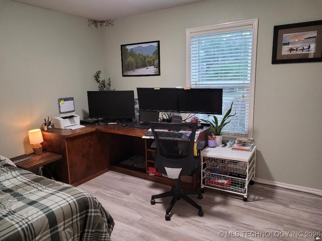 11016 N 160th East East Avenue Property Photo 18