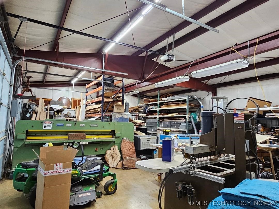 11016 N 160th East East Avenue Property Photo 23