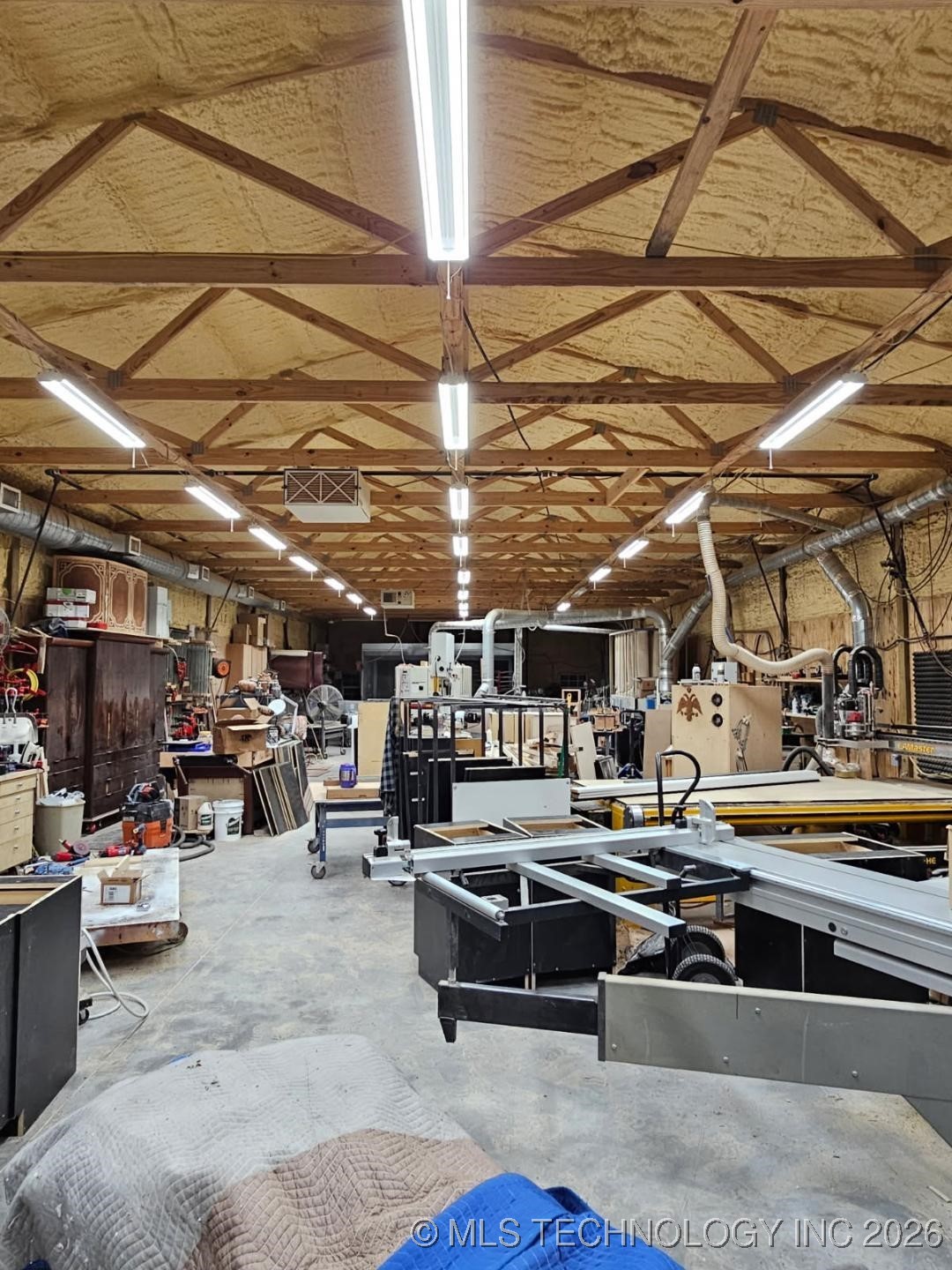 11016 N 160th East East Avenue Property Photo 24