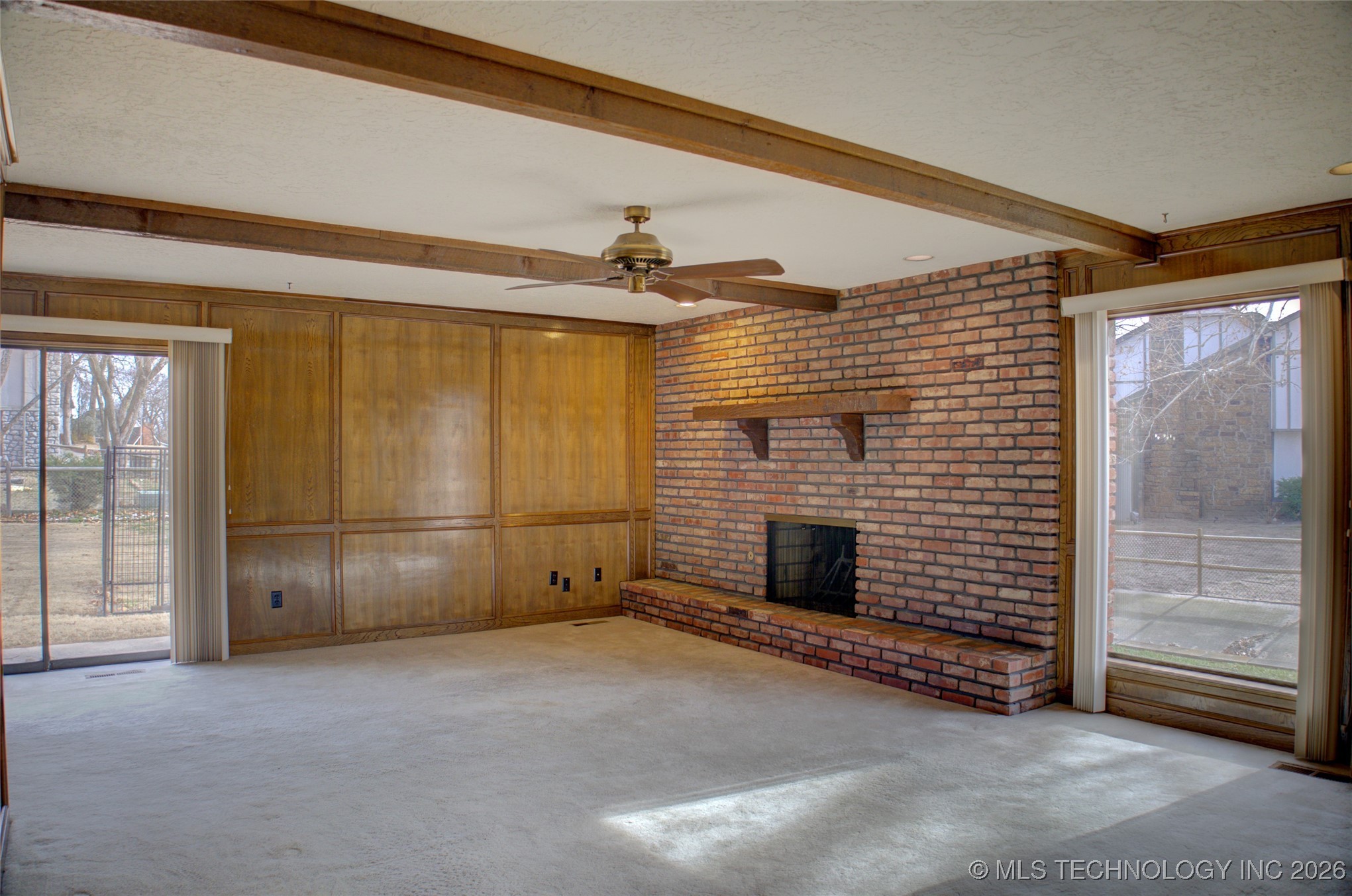 8305 S 5th Street Property Photo 14