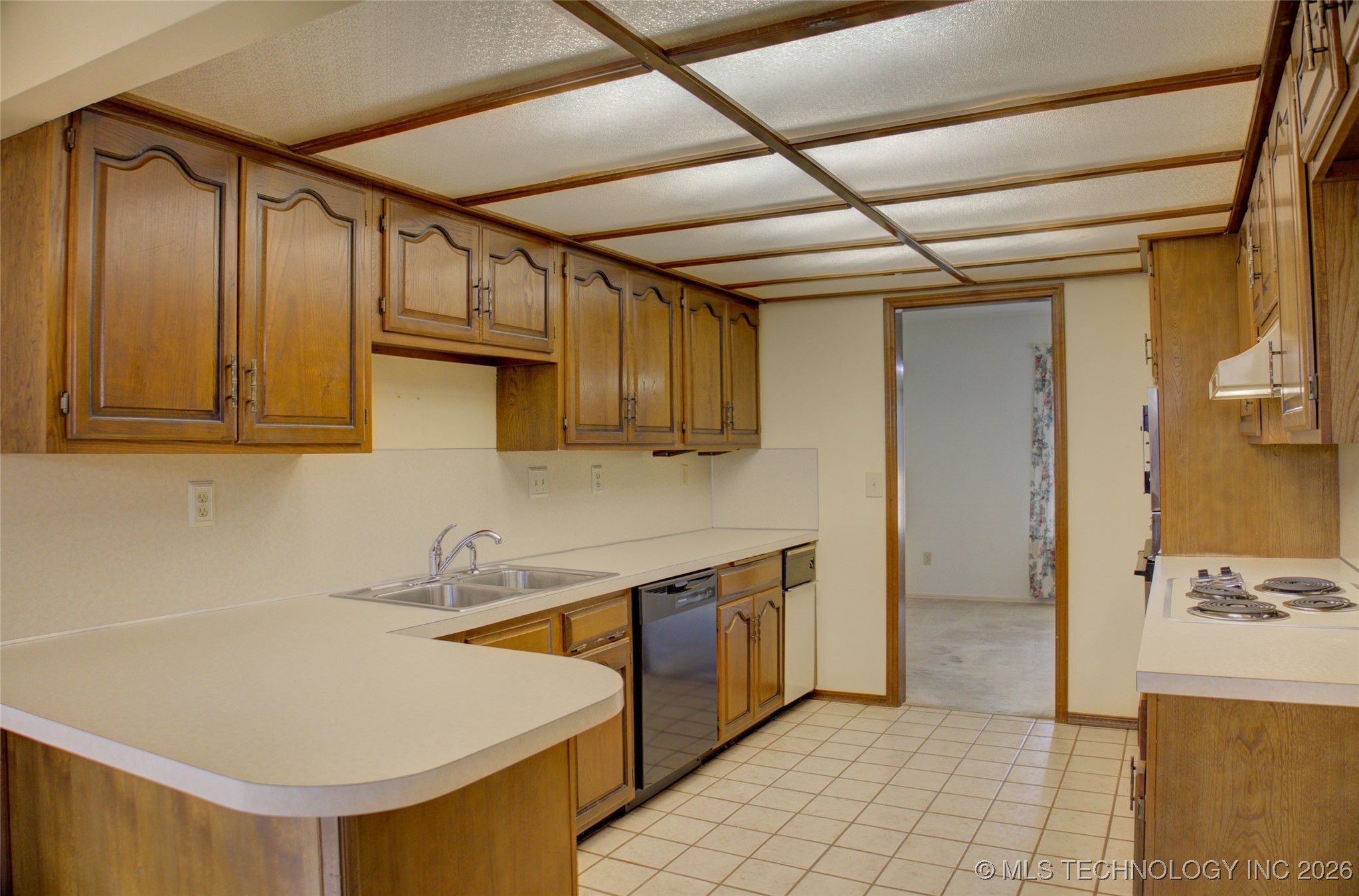 8305 S 5th Street Property Photo 19