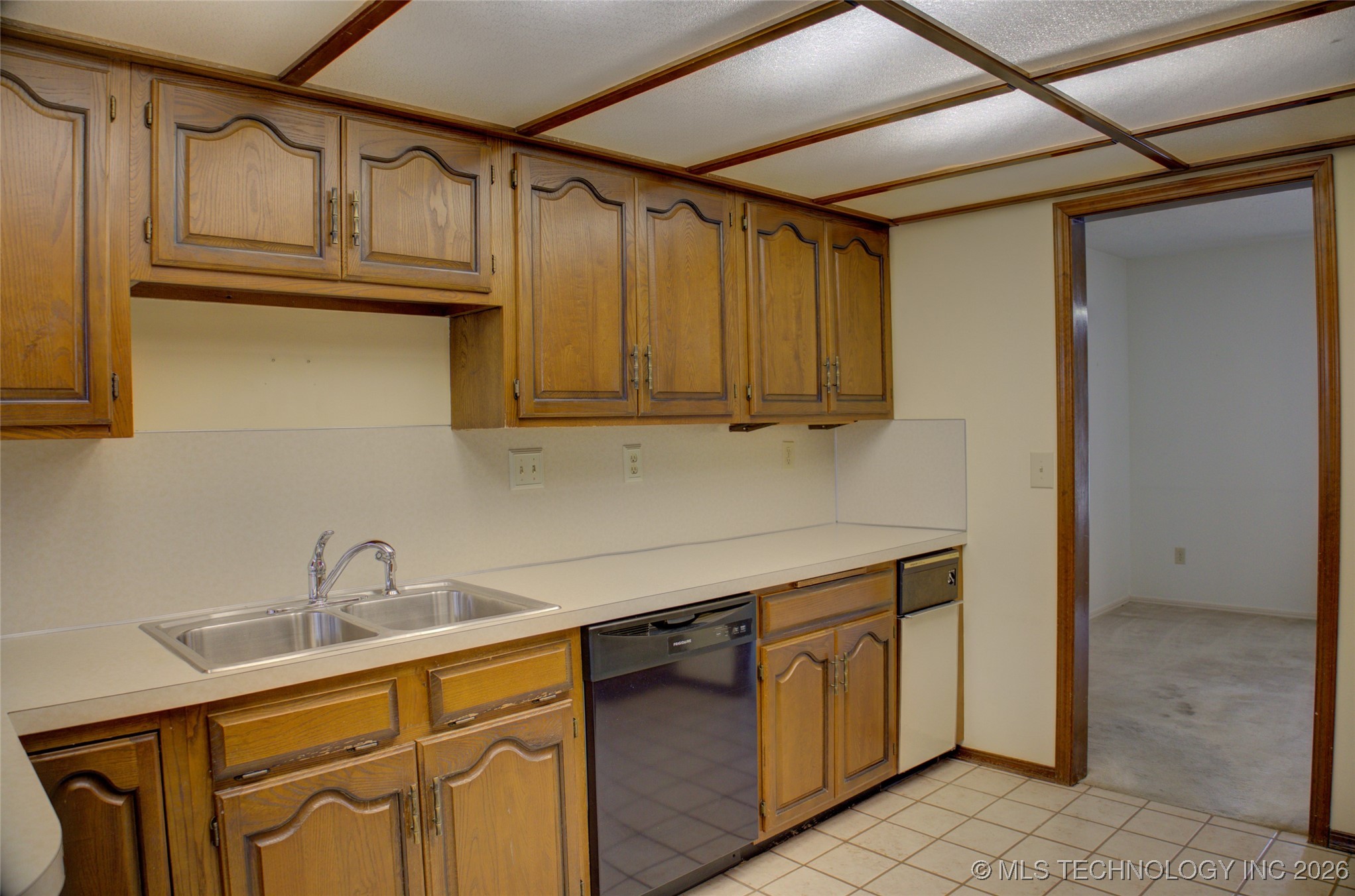 8305 S 5th Street Property Photo 22