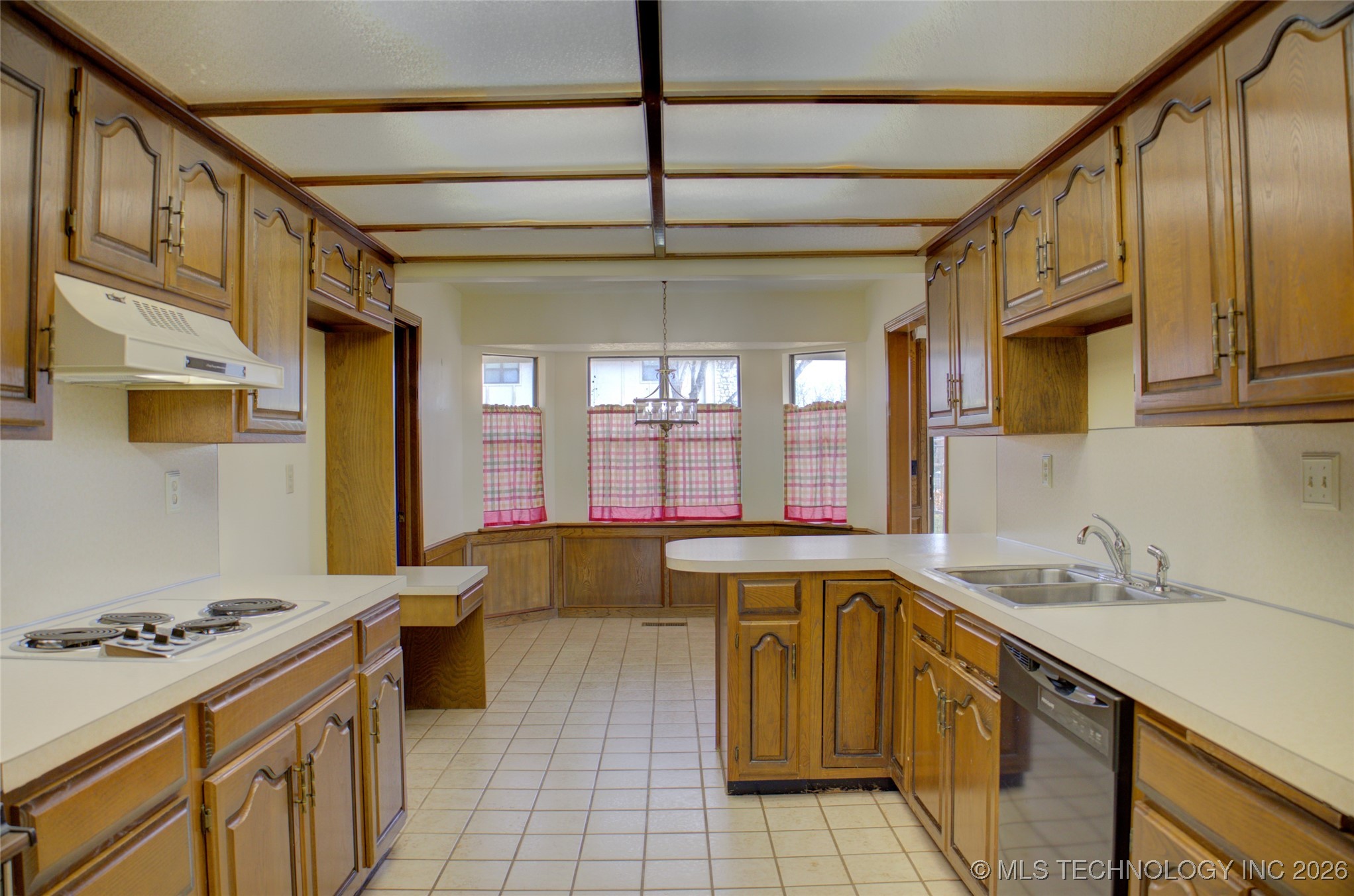 8305 S 5th Street Property Photo 24