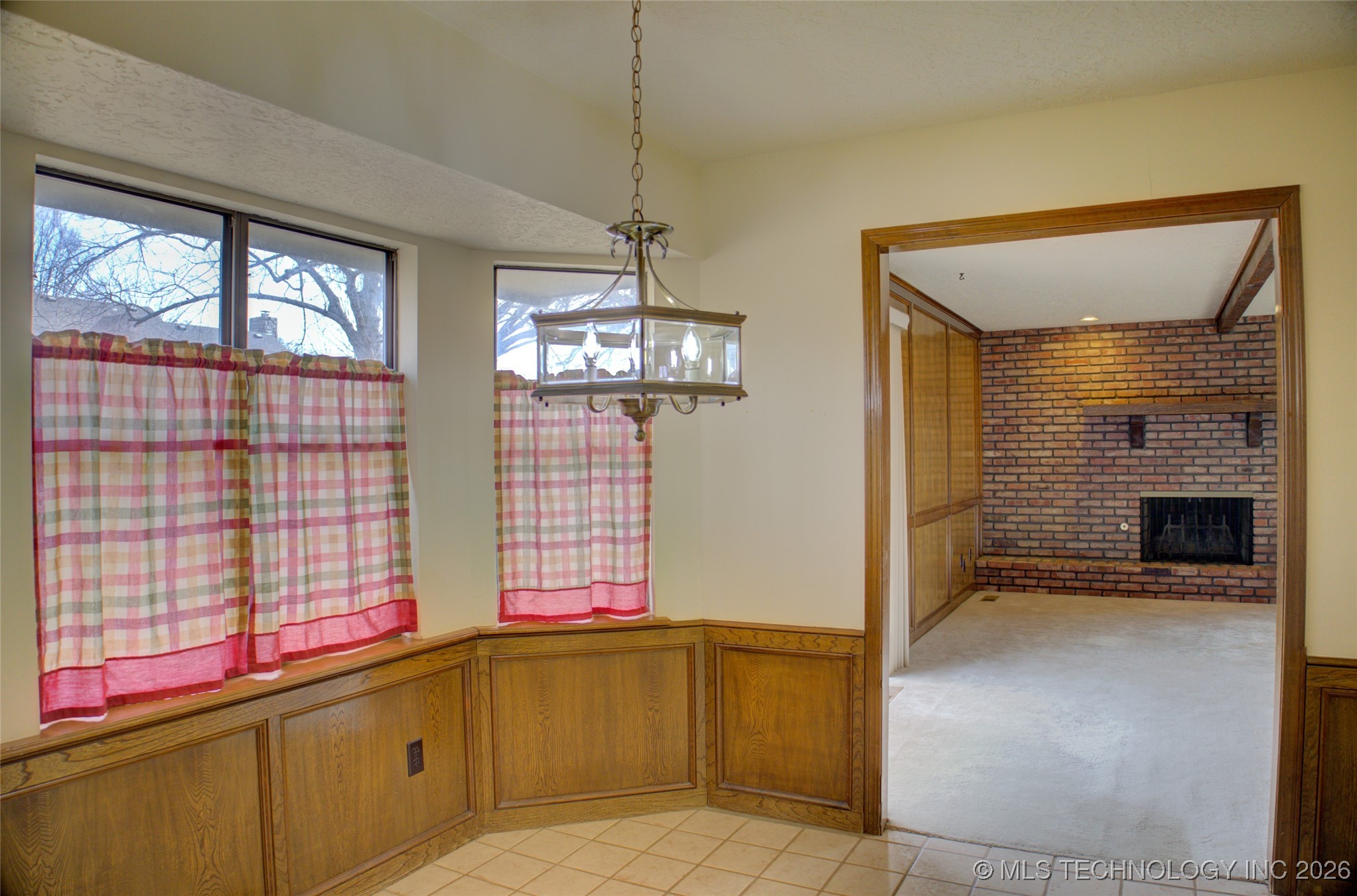 8305 S 5th Street Property Photo 27