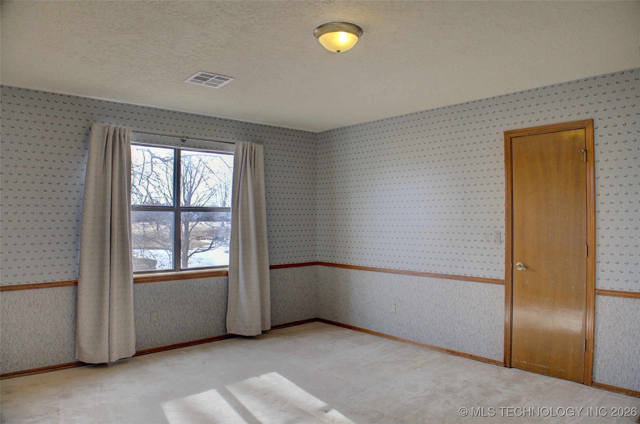 8305 S 5th Street Property Photo 48