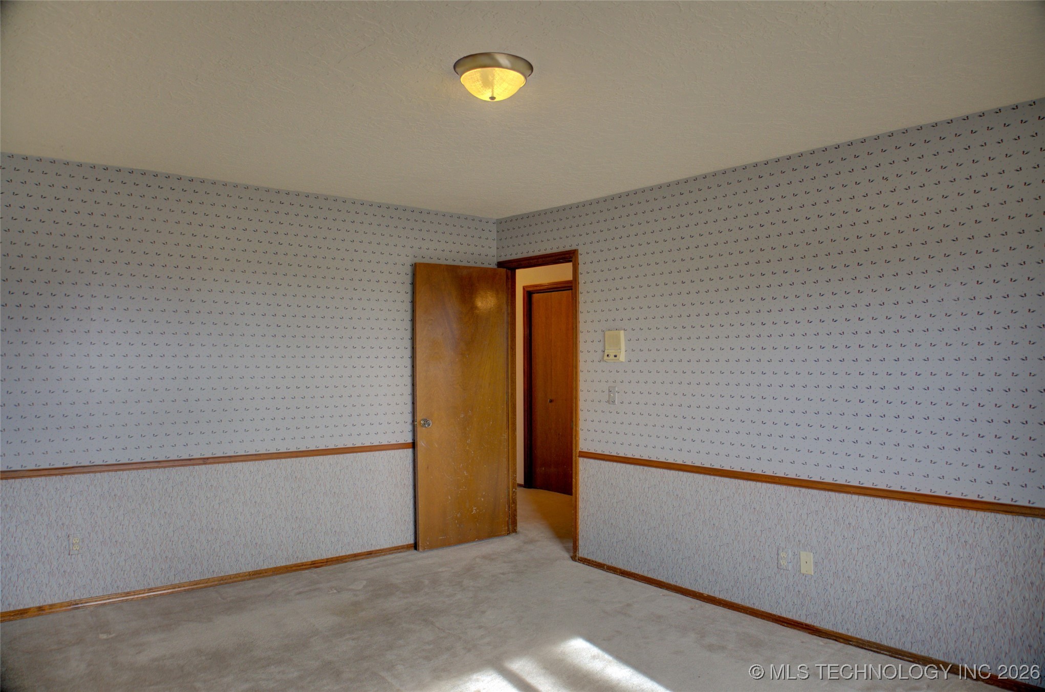 8305 S 5th Street Property Photo 51