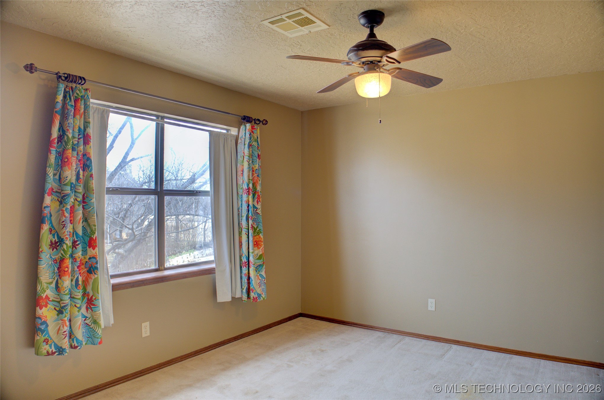 8305 S 5th Street Property Photo 52