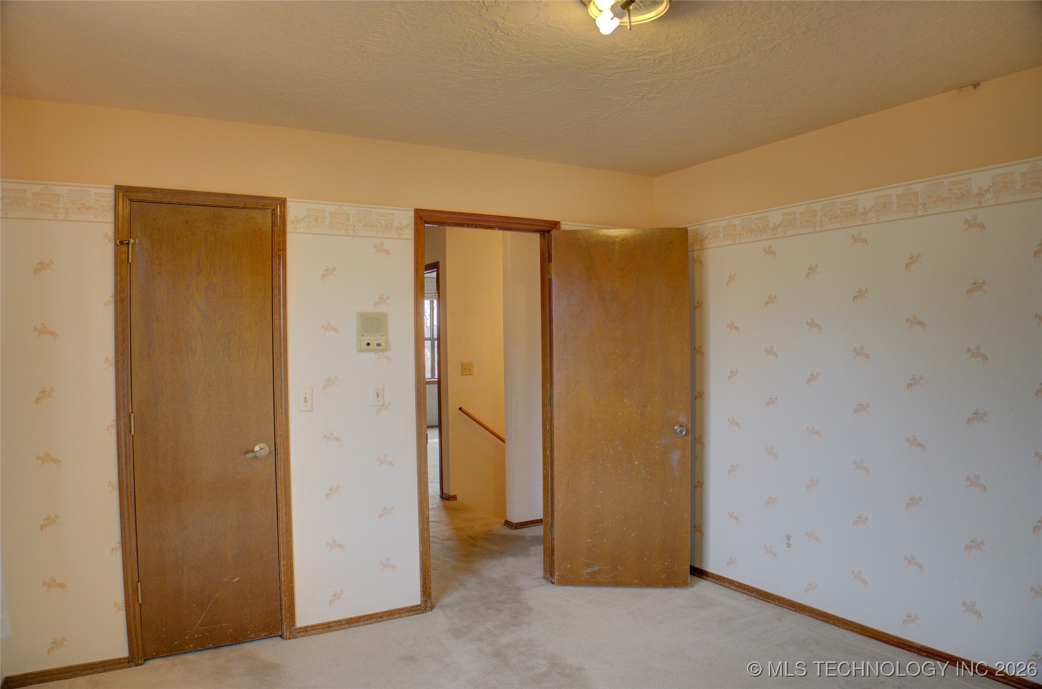 8305 S 5th Street Property Photo 59