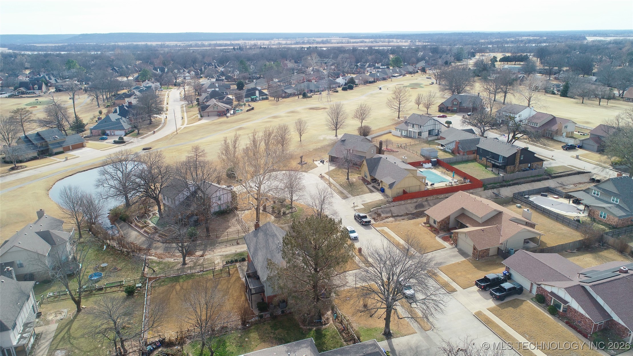 8305 S 5th Street Property Photo 69