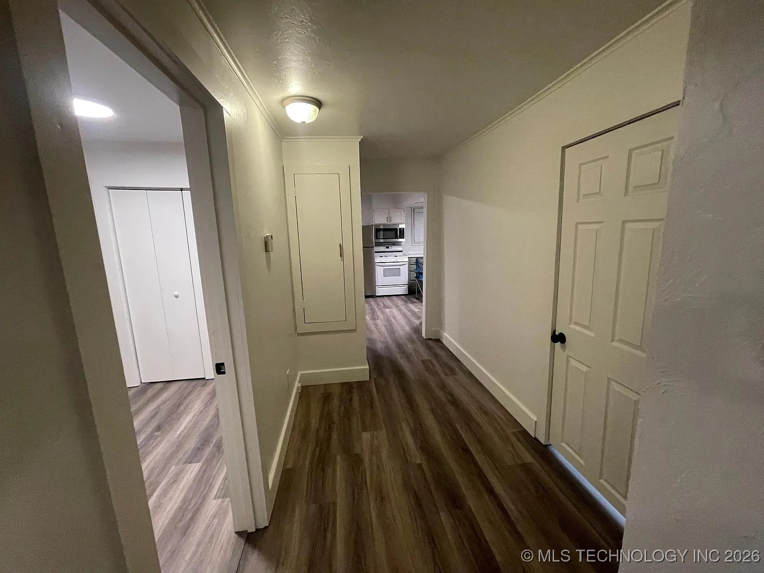 1515 E Oak Street Property Photo 11