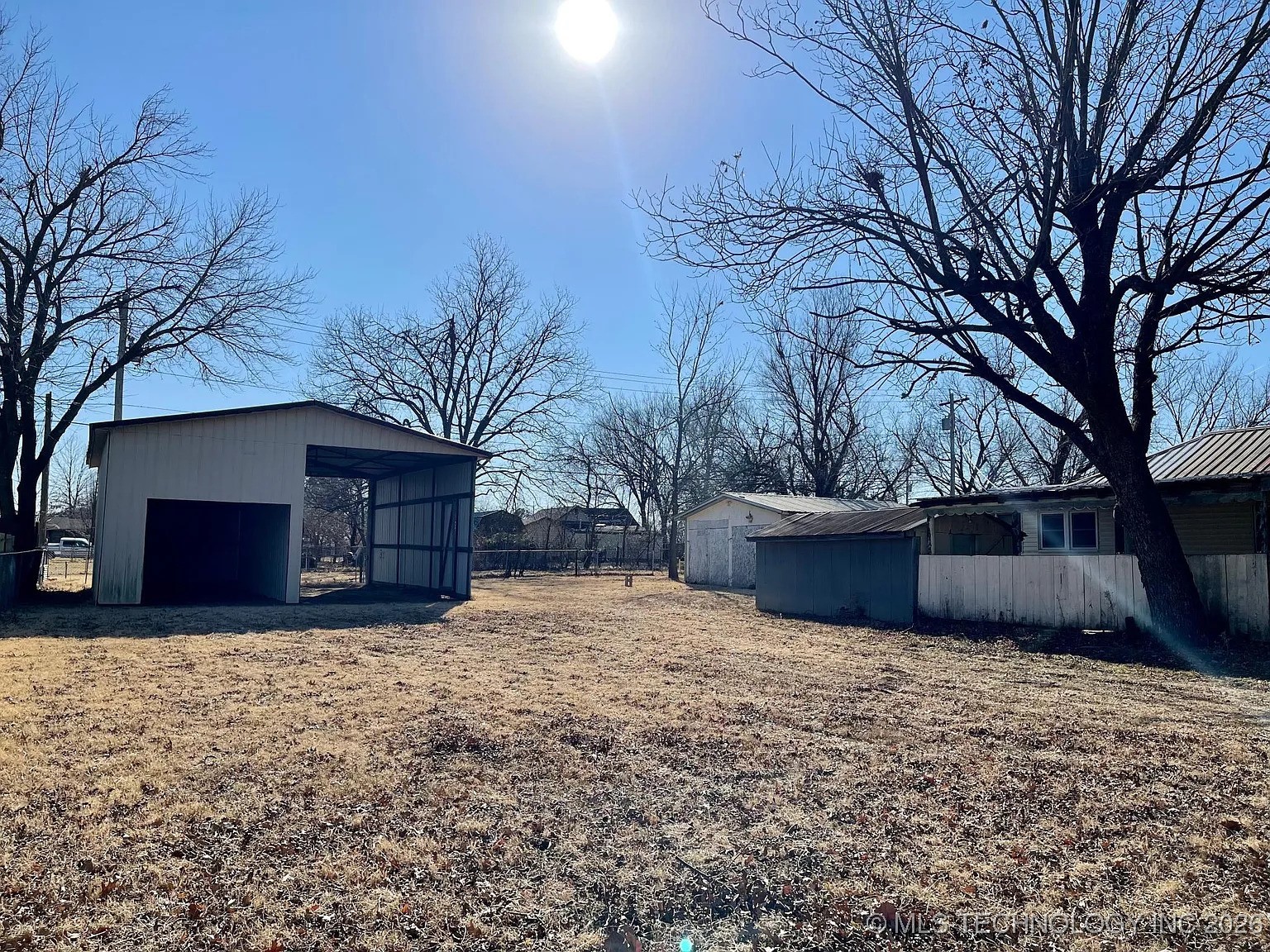 1515 E Oak Street Property Photo 30