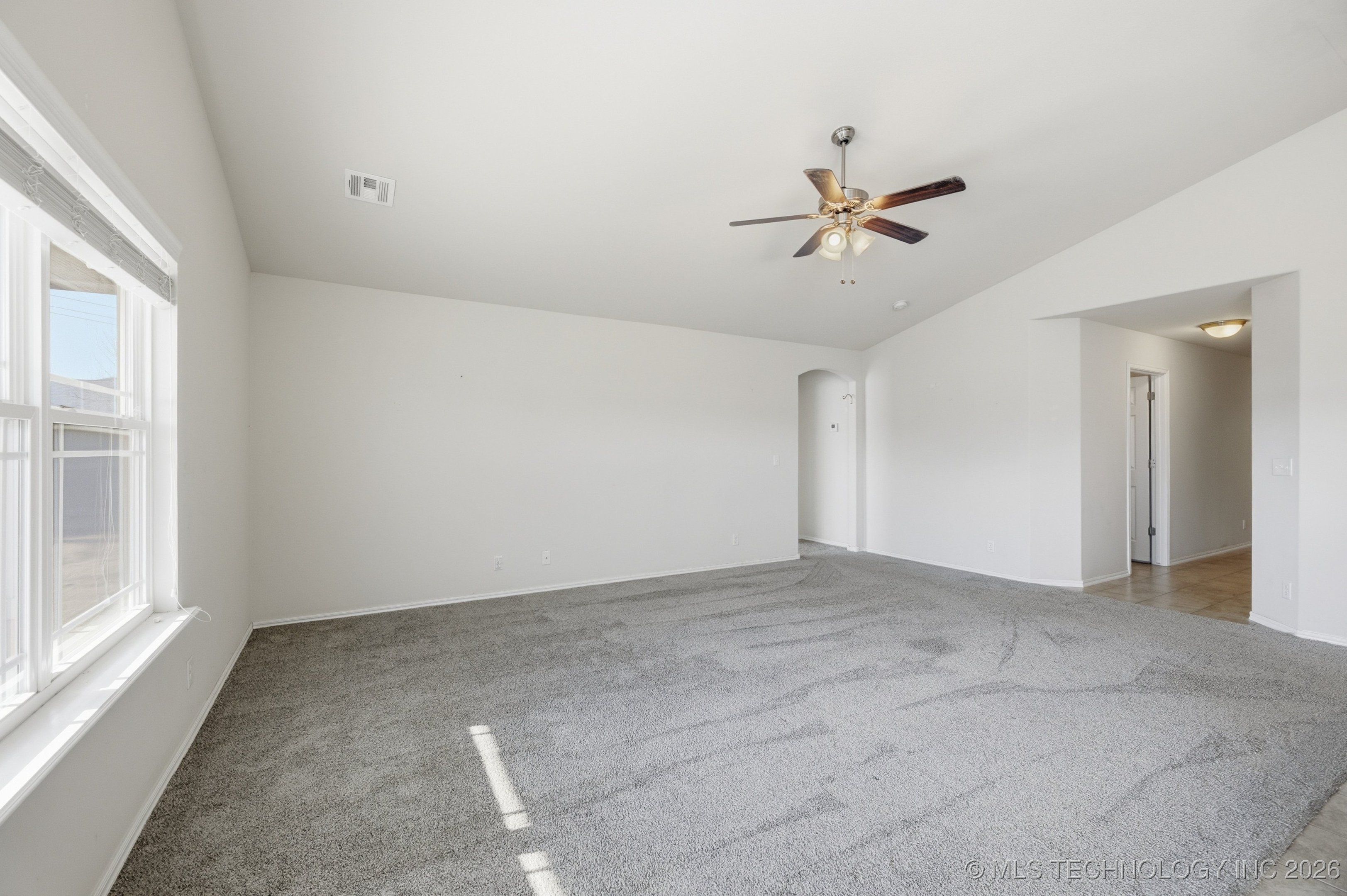 3904 W 104th Street S Property Photo 6