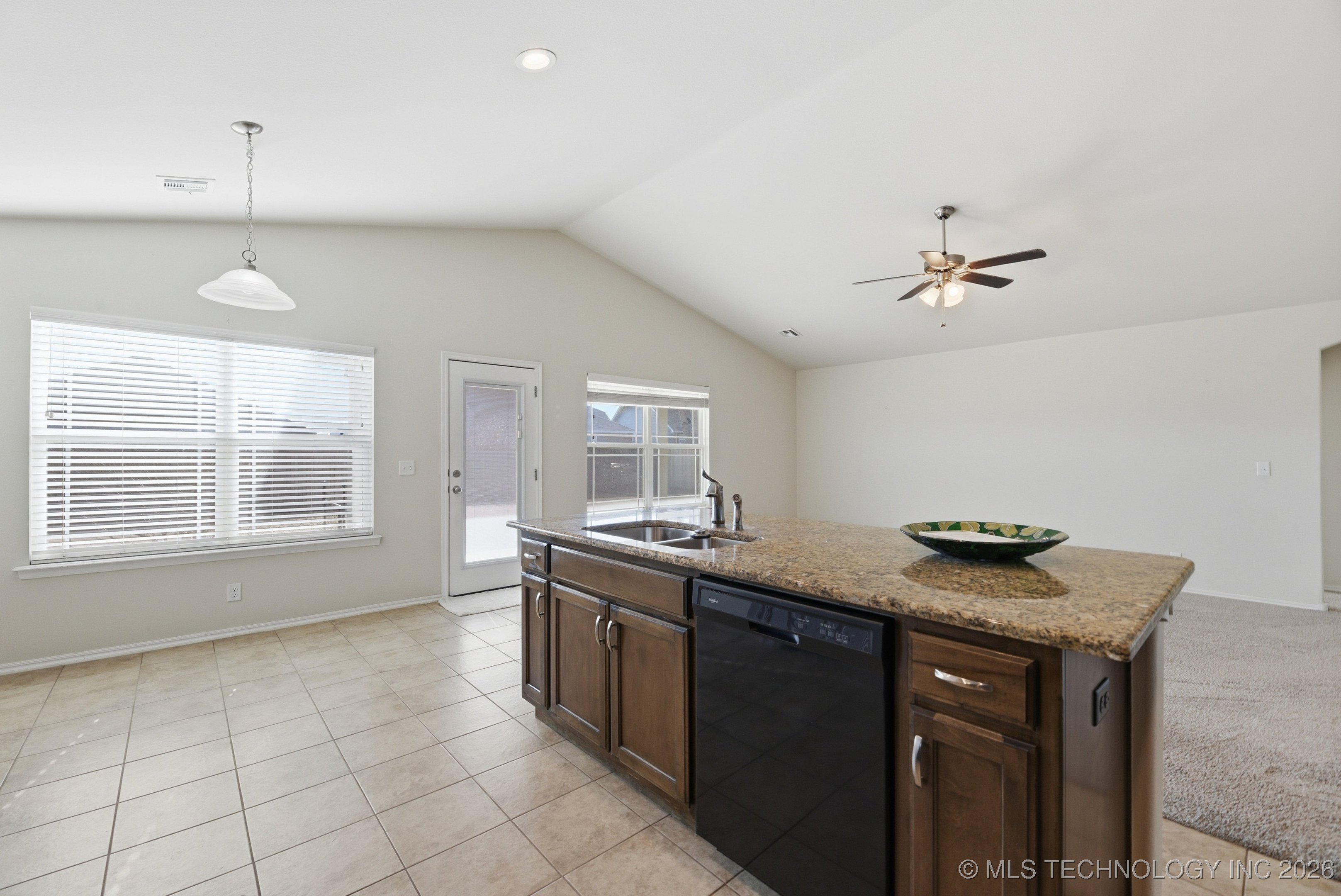 3904 W 104th Street S Property Photo 11