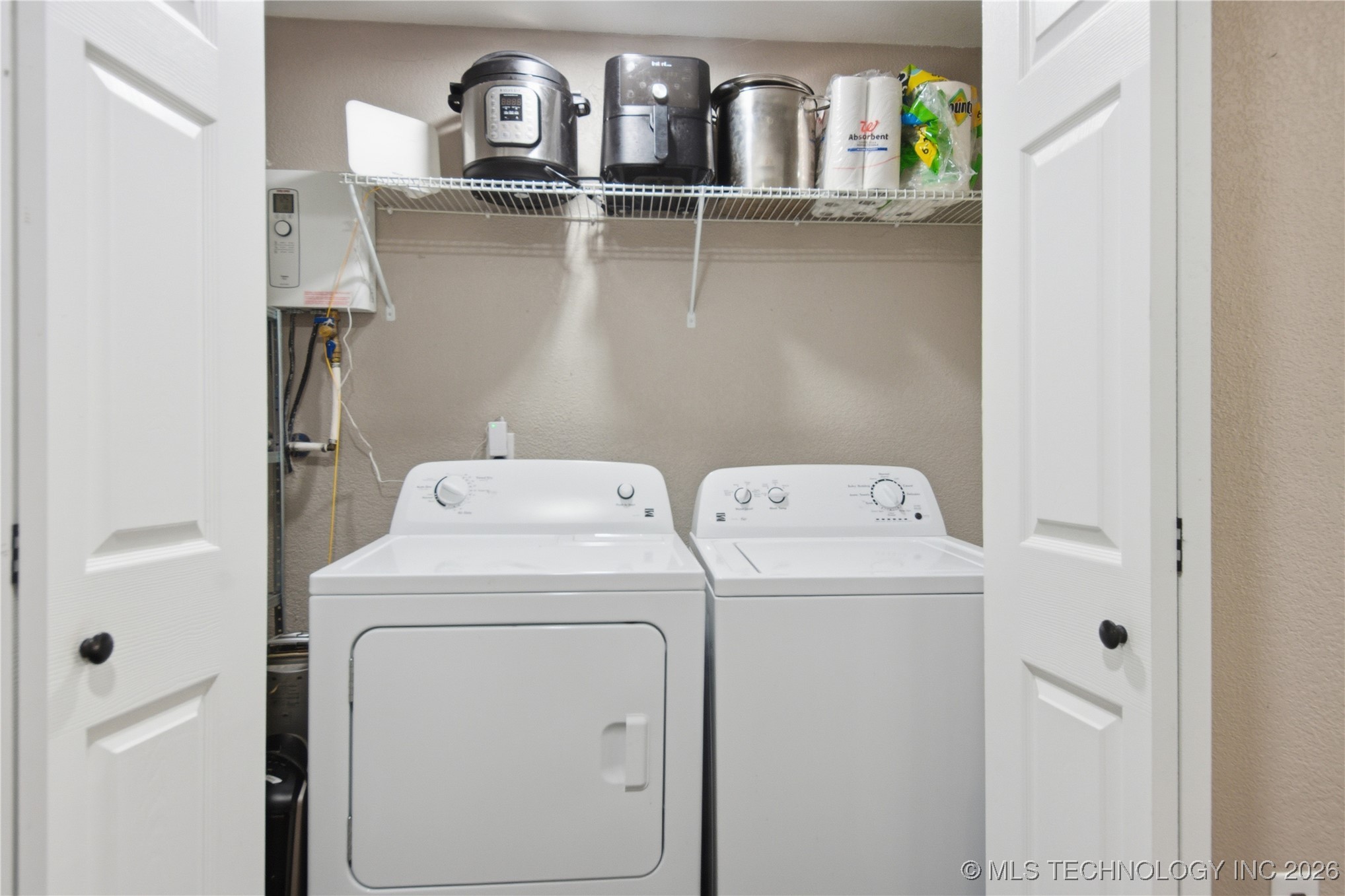 68 W 480 Road Property Photo 12