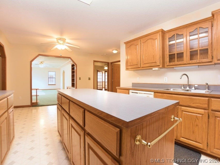 1119 Rolling Oaks Road Property Photo 12