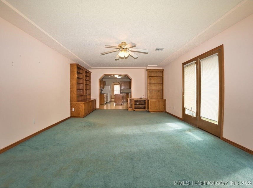 1119 Rolling Oaks Road Property Photo 16