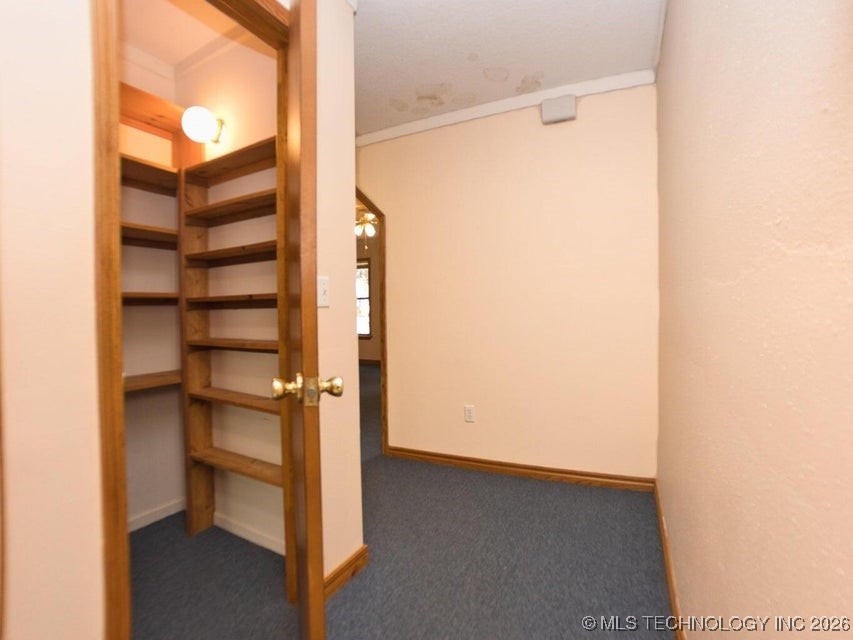 1119 Rolling Oaks Road Property Photo 24