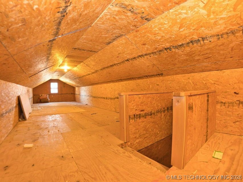 1119 Rolling Oaks Road Property Photo 39