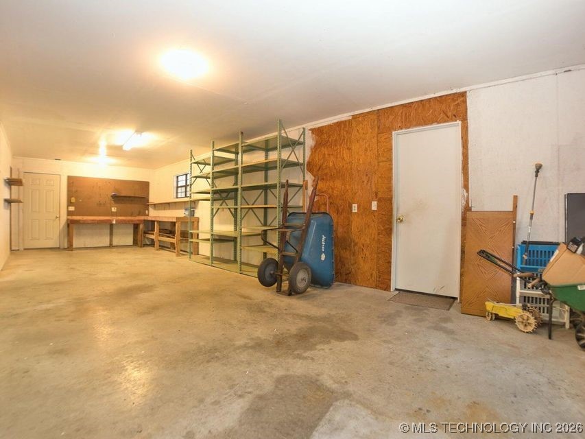 1119 Rolling Oaks Road Property Photo 44
