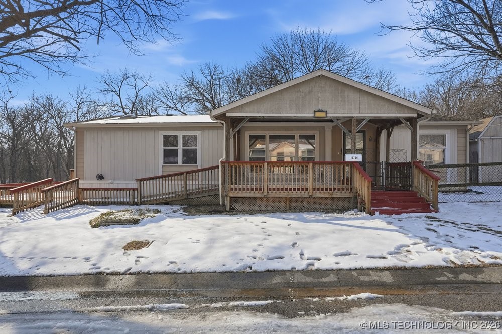 13706 Peabody Drive Property Photo 1