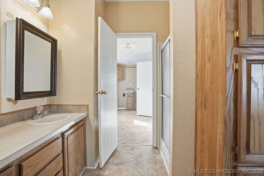 13706 Peabody Drive Property Photo 42